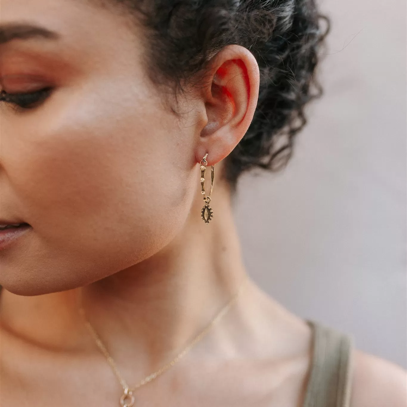 BLOSSOM RIVETED Midi Hoops - Bronze