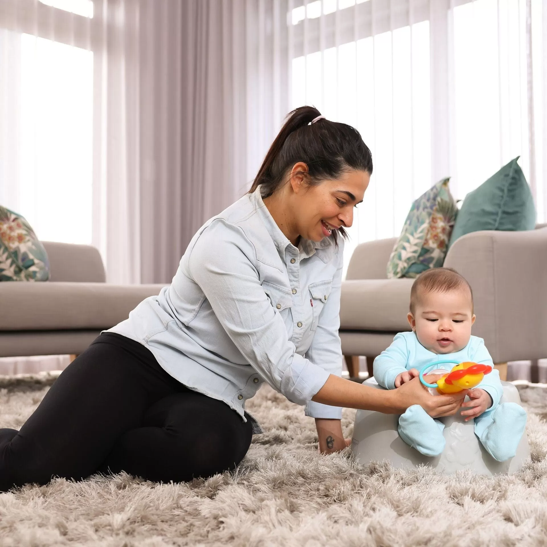 Bumbo Floor Seat - Cool Grey