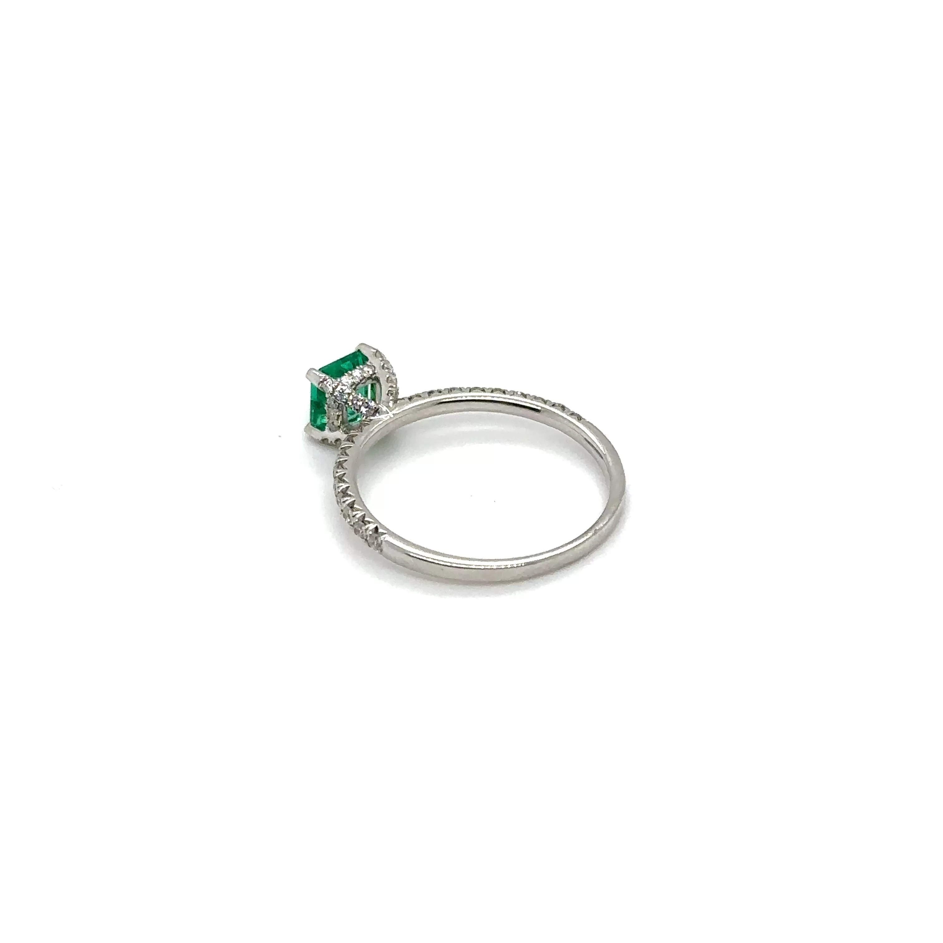 Colombian Emerald & Diamond Ring