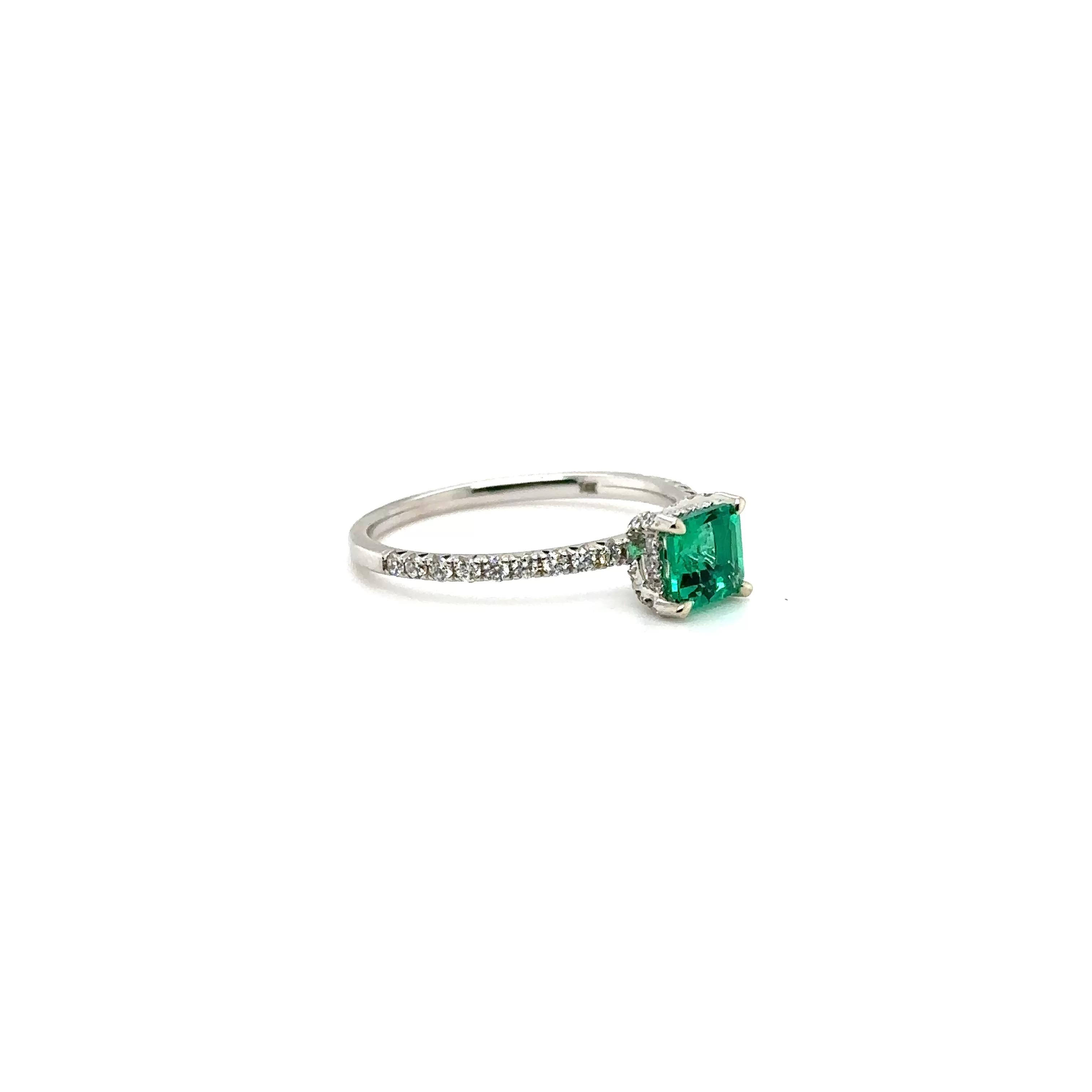 Colombian Emerald & Diamond Ring