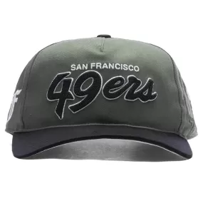 Feature x 47 Brand Chain 47 Hitch RF - San Francisco 49ers