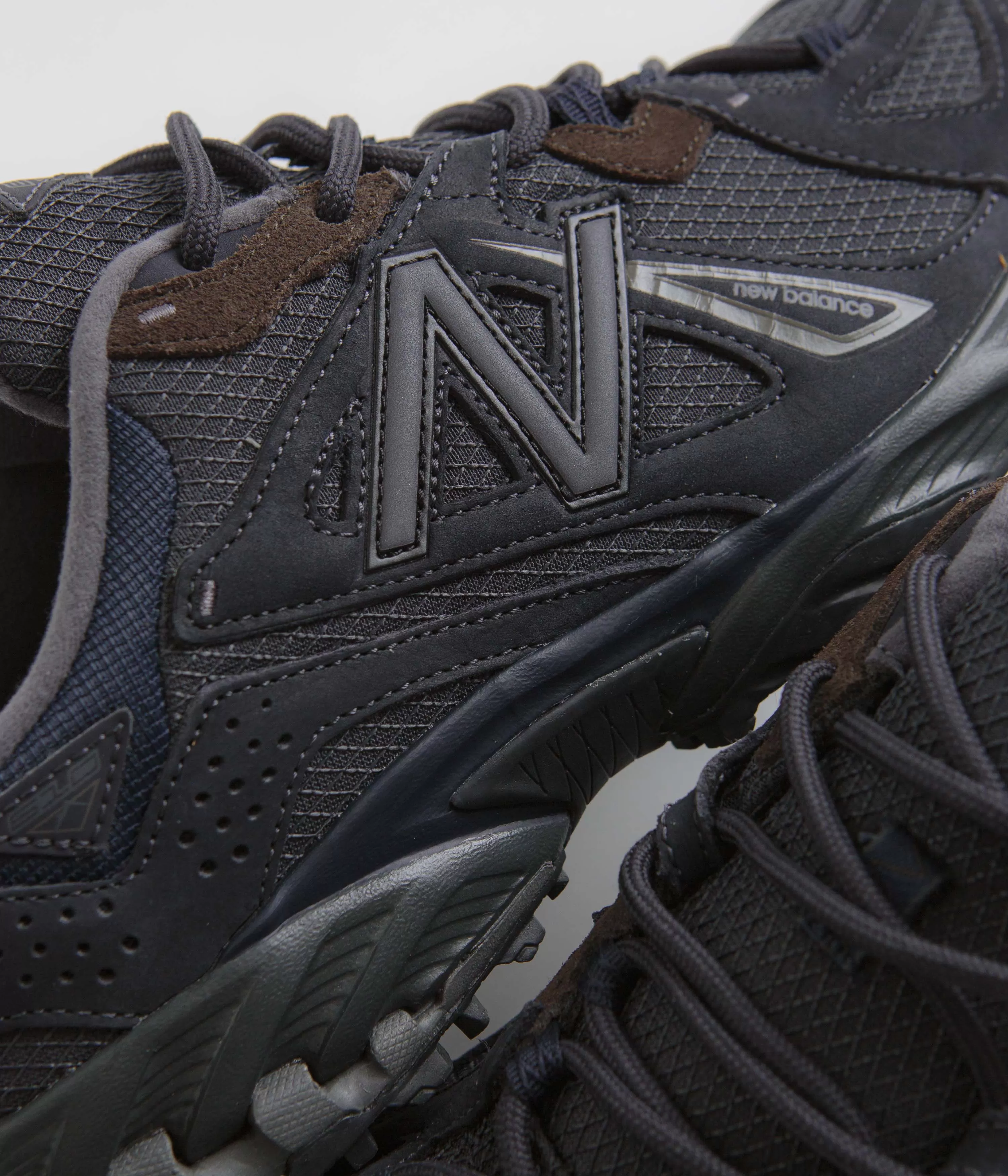 New Balance 610 Shoes - Phantom