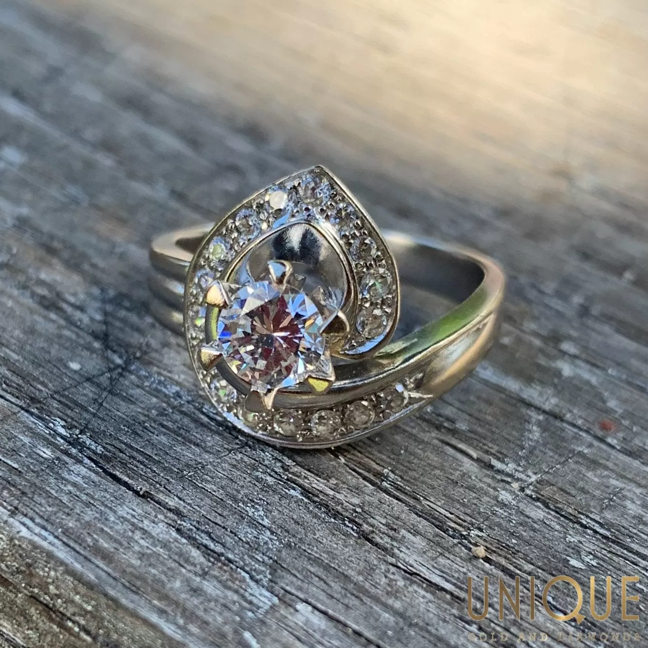 Vintage Sterling Silver CZ Swirl Ring